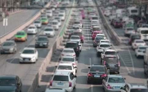 �������������ƶ�