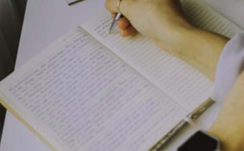 ����ɽǽ�İ��ݡ������