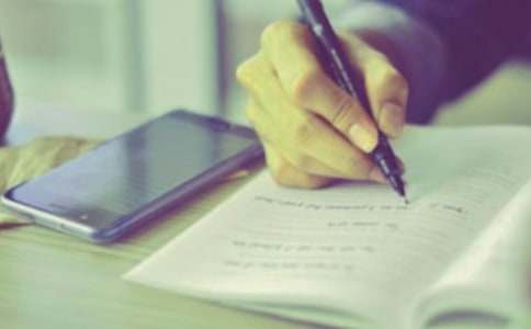 ����������������������(�ϼ�4ƪ)