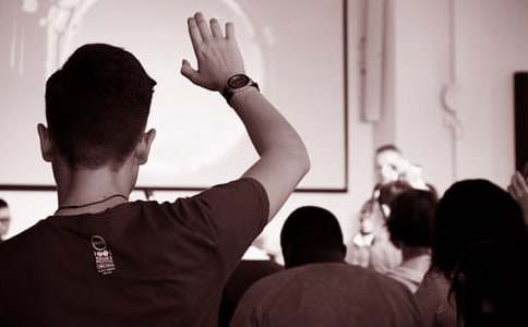 �γ̽�ѧ��Ʒ��������ĵ����