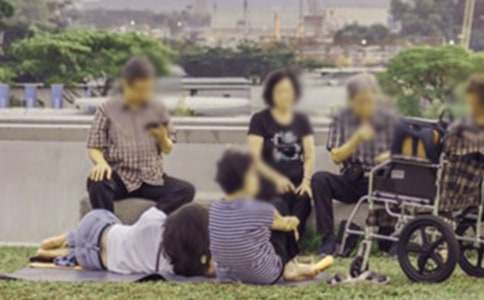 走进敬老院社会实践报告