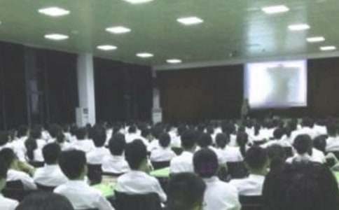 ��ѡ��˾�ľ�Ƹ�ݽ�����8ƪ