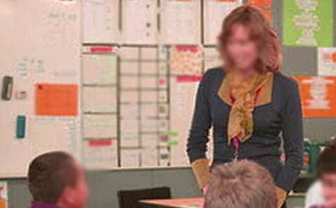 ������ж���ʦ�ݽ���