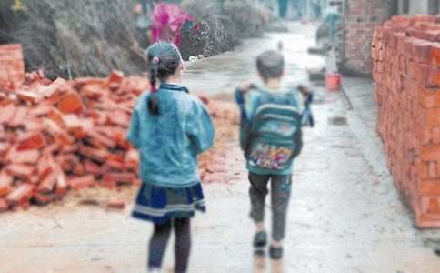 �ذ����ض�ͯ���Ը�