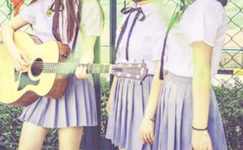 ��ǡͬѧ���꡷�ۺ��4ƪ