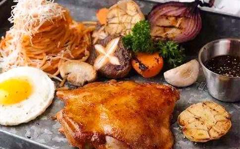 ������ʵ������(12ƪ)