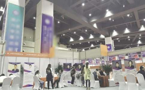 ��Ƹ���´�