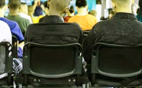 ��ѧ����̸�ᷢ�Ը�