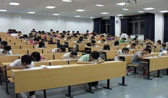 ���Զ�Ա�ݽ��弯��15ƪ